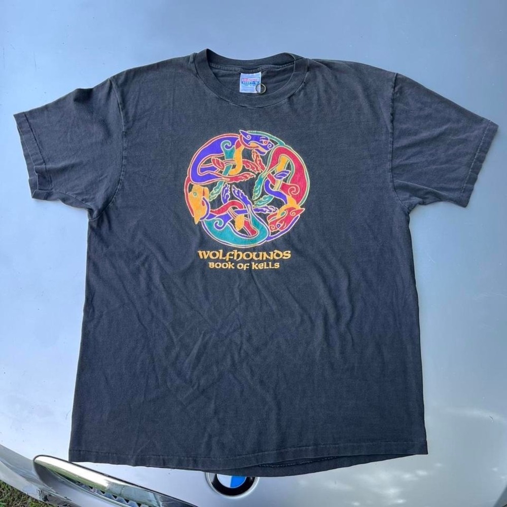 1992 Wolhounds Book of Kells band tee bandtee